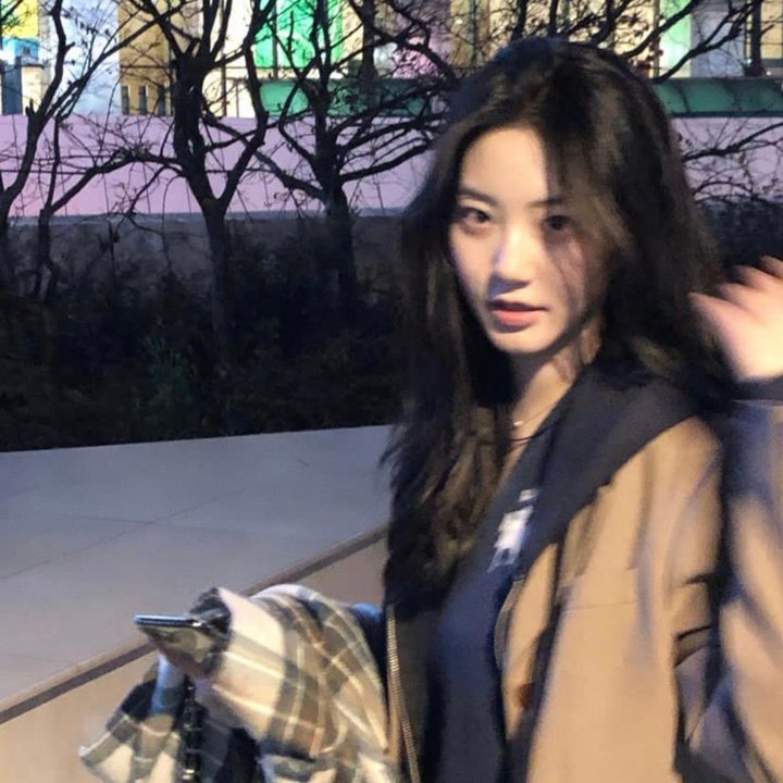 重访肯尼迪：通过望远镜
